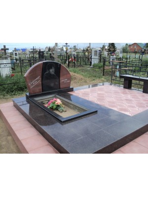 Креативный памятник 27 — ritualum.ru